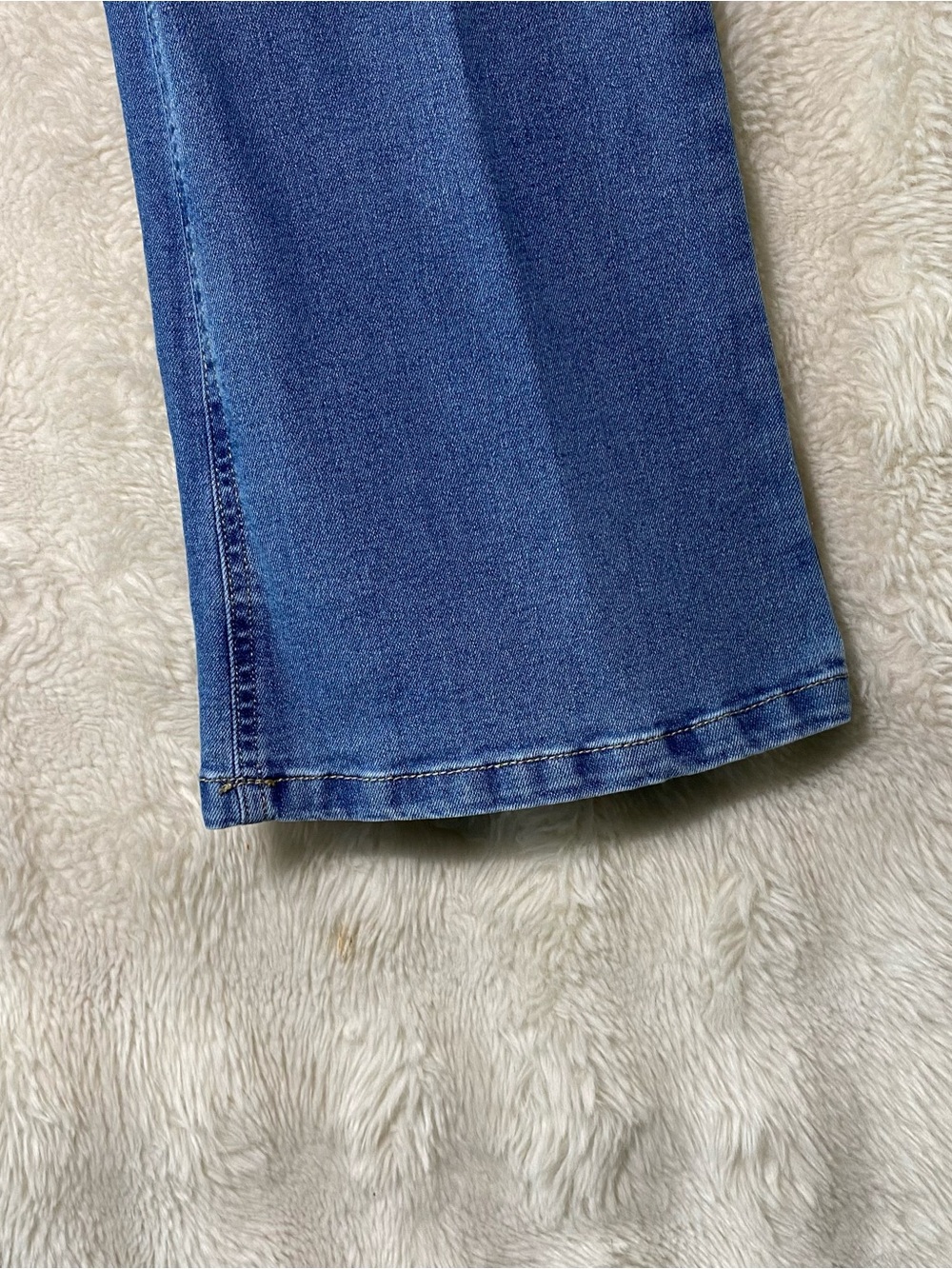 Celebrity Pink Medium Blue Flare Jeans - Picture 6 of 8